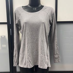 LULULEMON Womans Long Sleeve T-shirt
